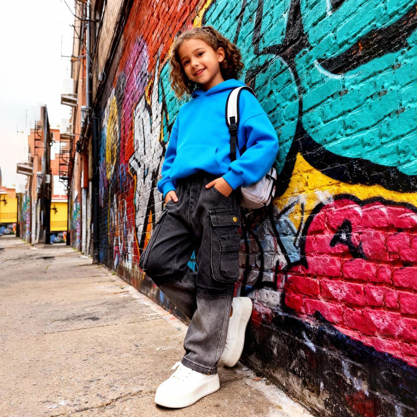 “SoftTouch Contrast Cargo Jeans” (Black & Gray)